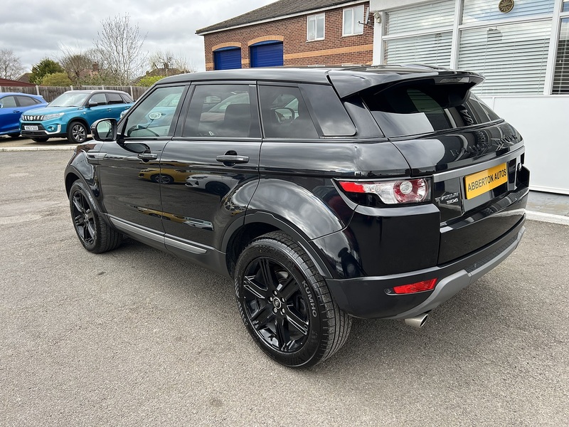 Land Rover Range Rover Evoque 2.2 SD4 Pure Auto 4WD Euro 5 5dr - U1651446