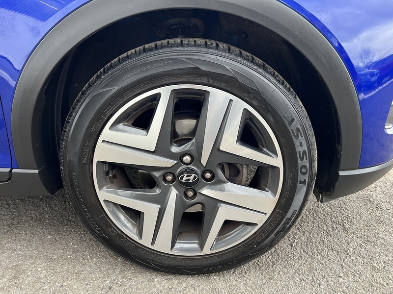 Hyundai BAYON 1.0 T-GDi MHEV Premium SUV 5dr Petrol Hybrid Manual Euro 6 (s/s) (100 ps) - U1651449