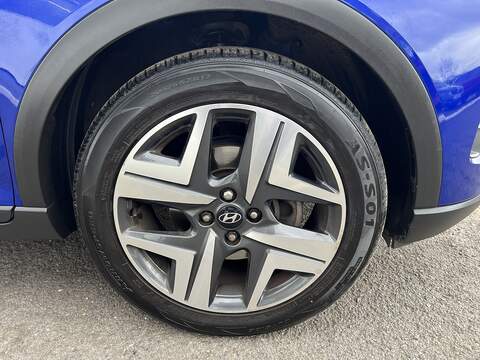 Hyundai BAYON 1.0 T-GDi MHEV Premium SUV 5dr Petrol Hybrid Manual Euro 6 (s/s) (100 ps) - U1651449