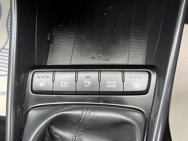 Hyundai BAYON 1.0 T-GDi MHEV Premium SUV 5dr Petrol Hybrid Manual Euro 6 (s/s) (100 ps) - U1651449