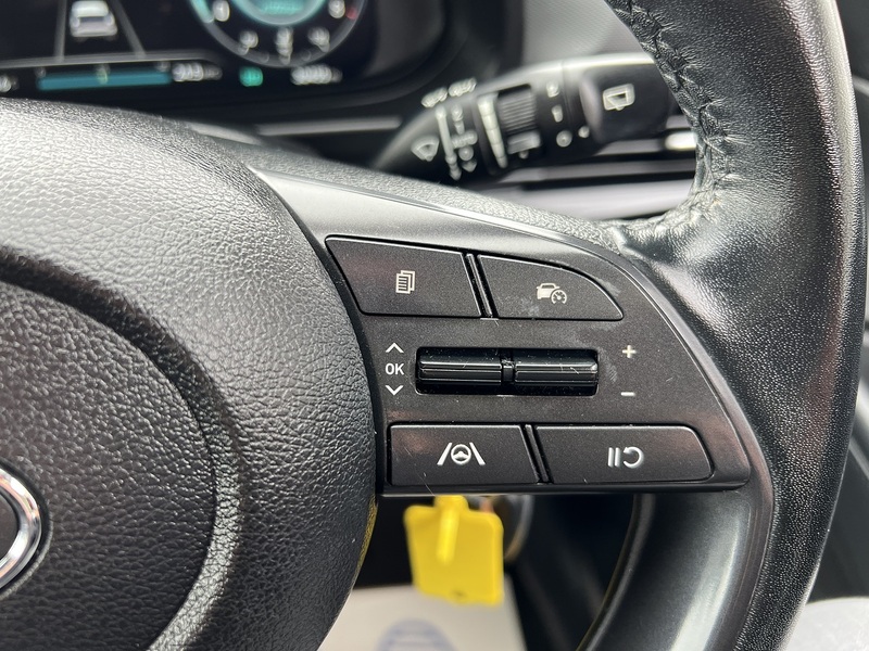 Hyundai BAYON 1.0 T-GDi MHEV Premium SUV 5dr Petrol Hybrid Manual Euro 6 (s/s) (100 ps) - U1651449