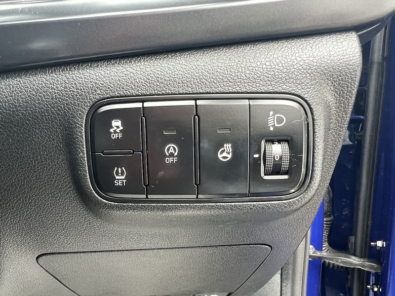Hyundai BAYON 1.0 T-GDi MHEV Premium SUV 5dr Petrol Hybrid Manual Euro 6 (s/s) (100 ps) - U1651449