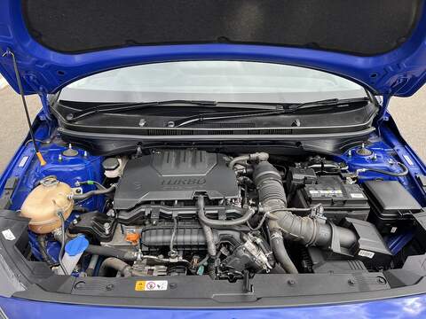 Hyundai BAYON 1.0 T-GDi MHEV Premium SUV 5dr Petrol Hybrid Manual Euro 6 (s/s) (100 ps) - U1651449