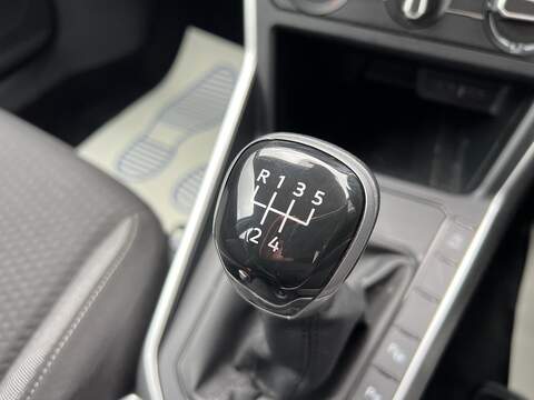 Volkswagen Taigo 1.0 TSI Life SUV 5dr Petrol Manual Euro 6 (s/s) (95 ps) - U1651450