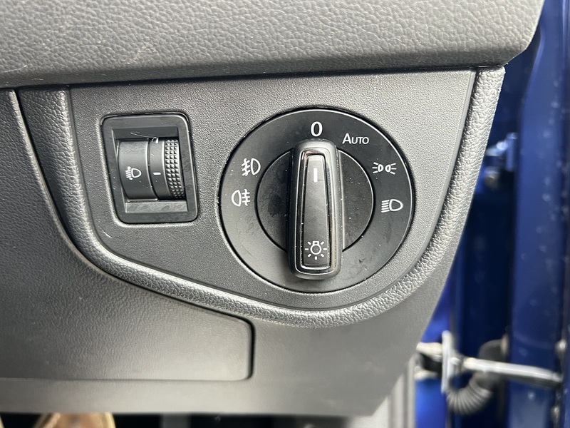 Volkswagen Taigo 1.0 TSI Life SUV 5dr Petrol Manual Euro 6 (s/s) (95 ps) - U1651450