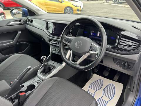 Volkswagen Taigo 1.0 TSI Life SUV 5dr Petrol Manual Euro 6 (s/s) (95 ps) - U1651450