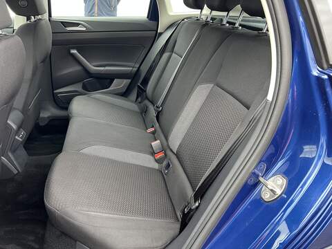 Volkswagen Taigo 1.0 TSI Life SUV 5dr Petrol Manual Euro 6 (s/s) (95 ps) - U1651450