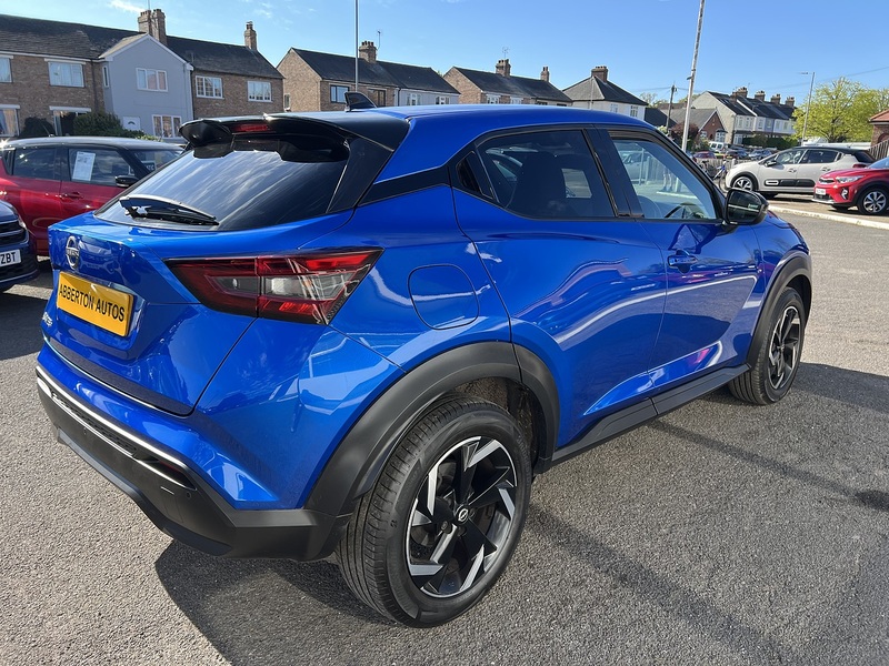 Nissan Juke 1.0 DIG-T N-Connecta SUV 5dr Petrol Manual Euro 6 (s/s) (114 ps) - U1651456