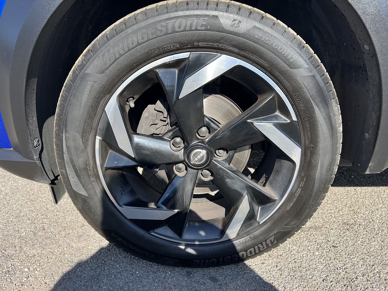 Nissan Juke 1.0 DIG-T N-Connecta SUV 5dr Petrol Manual Euro 6 (s/s) (114 ps) - U1651456