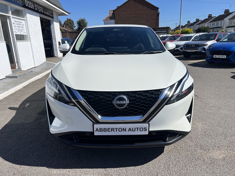 Nissan Qashqai 1.3 DIG-T MHEV N-Connecta SUV 5dr Petrol Hybrid Manual Euro 6 (s/s) (140 ps) - U1651458