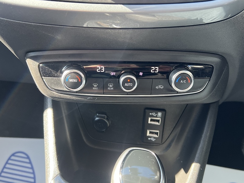 Vauxhall Crossland X 1.2 Turbo Elite Nav Auto Euro 6 (s/s) 5dr - U1651461