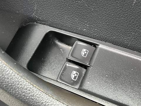 Skoda Fabia 1.0 SE Euro 6 (s/s) 5dr - U1651462