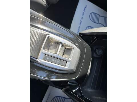 Peugeot E-2008 50kWh GT SUV 5dr Electric Auto (7kW Charger) (136 ps) - U1651472