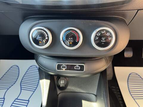 Fiat 500X 1.0 FireFly Turbo Club SUV 5dr Petrol Manual Euro 6 (s/s) (120 bhp) - U1651477