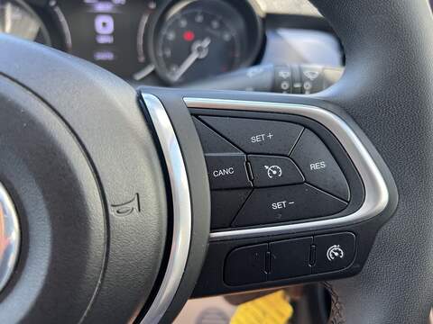 Fiat 500X 1.0 FireFly Turbo Club SUV 5dr Petrol Manual Euro 6 (s/s) (120 bhp) - U1651477