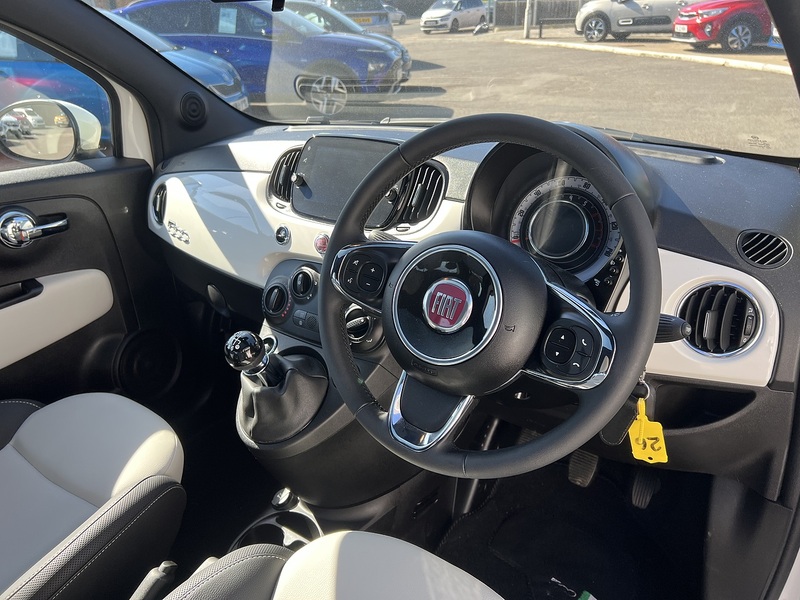 Fiat 500 1.0 MHEV Dolcevita Hatchback 3dr Petrol Manual Euro 6 (s/s) (70 bhp) - U1651480
