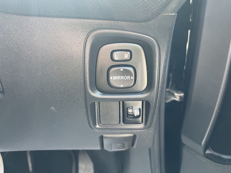 Citroen C1 1.0 VTi Flair Hatchback 3dr Petrol Manual Euro 6 (72 ps) - U1651481