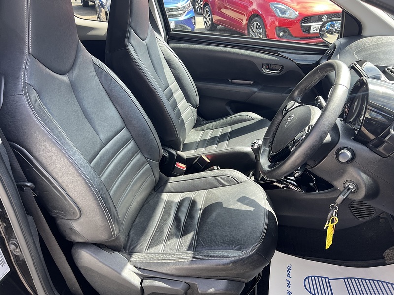 Citroen C1 1.0 VTi Flair Hatchback 3dr Petrol Manual Euro 6 (72 ps) - U1651481
