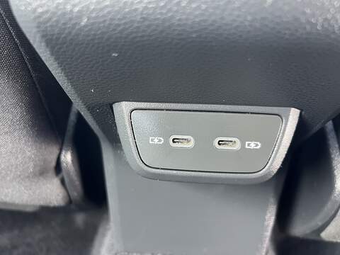 Volkswagen Taigo 1.0 TSI Life SUV 5dr Petrol Manual Euro 6 (s/s) (110 ps) - U1651490
