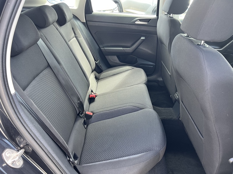 Volkswagen Taigo 1.0 TSI Life SUV 5dr Petrol Manual Euro 6 (s/s) (110 ps) - U1651490