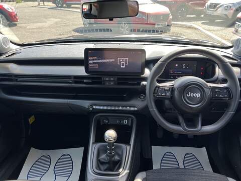 Jeep Avenger 1.2 Longitude SUV 5dr Petrol Manual Euro 6 (s/s) (100 ps) - U1651499