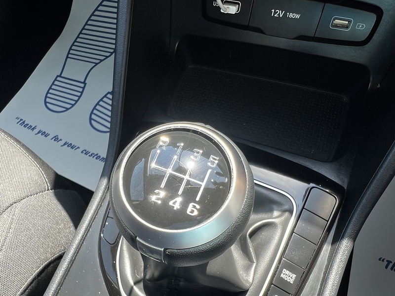 Hyundai TUCSON 1.6 T-GDi SE Connect SUV 5dr Petrol Manual Euro 6 (s/s) (150 ps) - U1651528