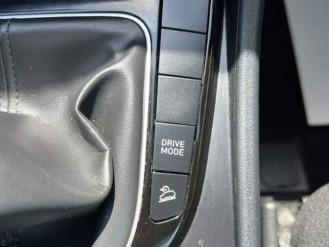 Hyundai TUCSON 1.6 T-GDi SE Connect SUV 5dr Petrol Manual Euro 6 (s/s) (150 ps) - U1651528