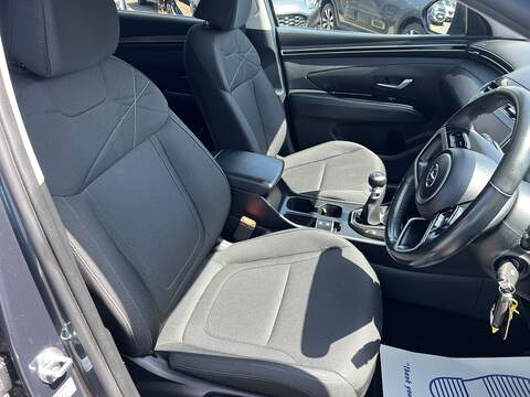 Hyundai TUCSON 1.6 T-GDi SE Connect SUV 5dr Petrol Manual Euro 6 (s/s) (150 ps) - U1651528