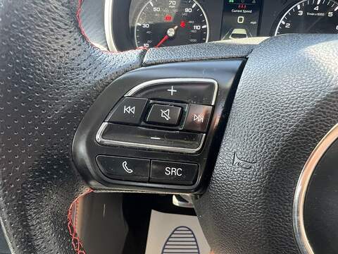 MG MG ZS 1.5 VTi-TECH Excite SUV 5dr Petrol Manual Euro 6 (s/s) (106 ps) - U1651533