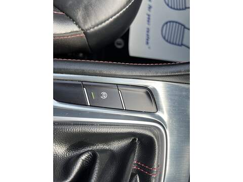 MG MG HS 1.5 T-GDI Exclusive SUV 5dr Petrol Manual Euro 6 (s/s) (162 ps) - U1651538