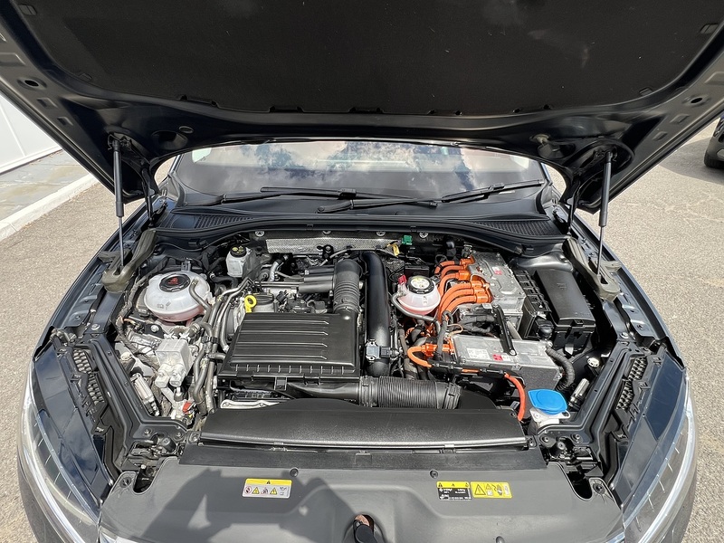 Skoda Superb 1.4 TSI iV 13kWh Laurin & Klement Hatchback 5dr Petrol Plug-in Hybrid DSG Euro 6 (s/s) (218 ps) - U1651555