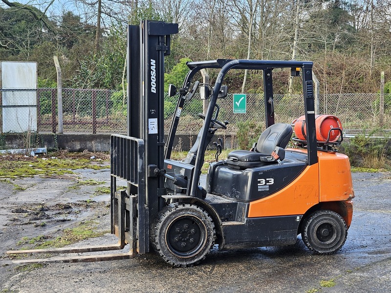 DOOSAN DOOSAN G33P-5 FORKLIFT DOOSAN G33P-5 FORKLIFT - U1641