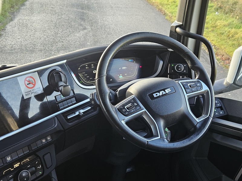 DAF XF 480 4X2 0.0 Tractor Unit 4x2 Automatic Diesel - U1650