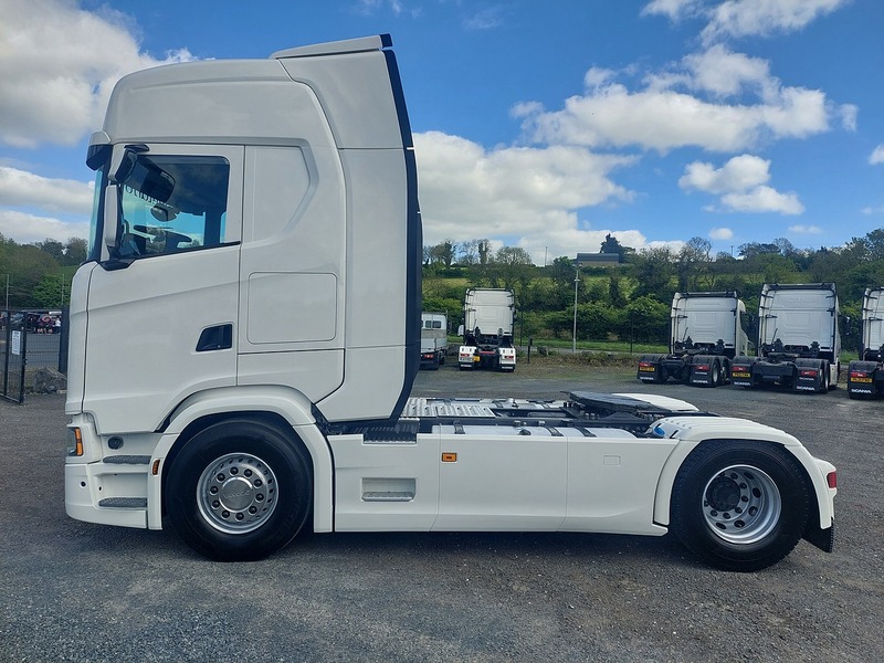 Scania S Series S500 A 4X2 LHD 12.7 Tractor Unit 4x2 Automatic Diesel - U1671