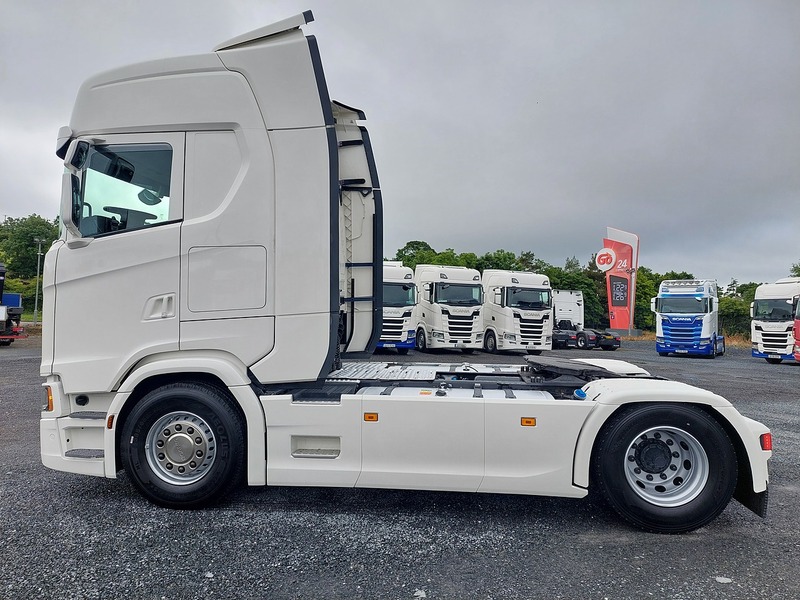 Scania S Series S500 A 4X2 LHD 12.7 Tractor Unit 4x2 Automatic Diesel - U1672