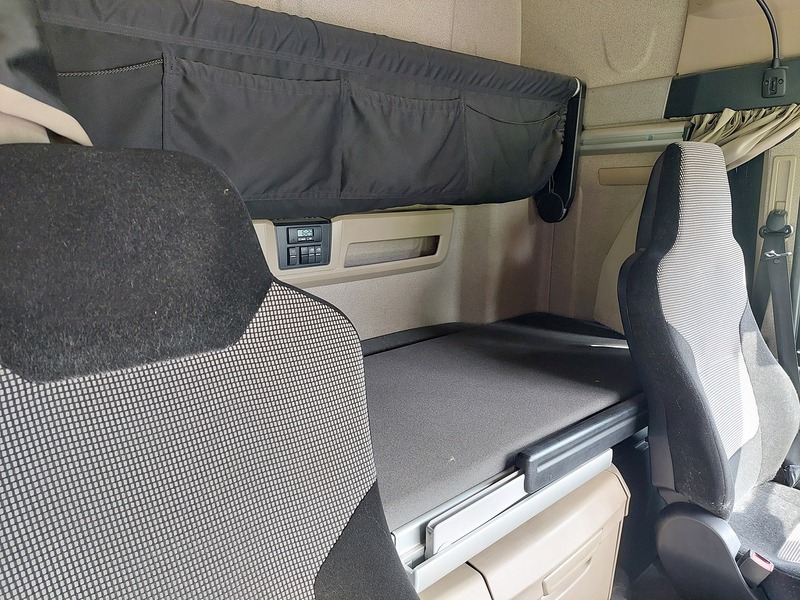 Man Tg-M 18.250 4X2 Bb Rigid Fridge 6.8 Automatic Diesel - U1695