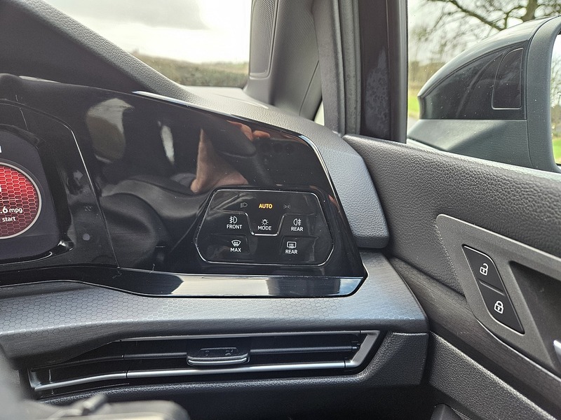 Volkswagen Golf TDI GTD - U1701