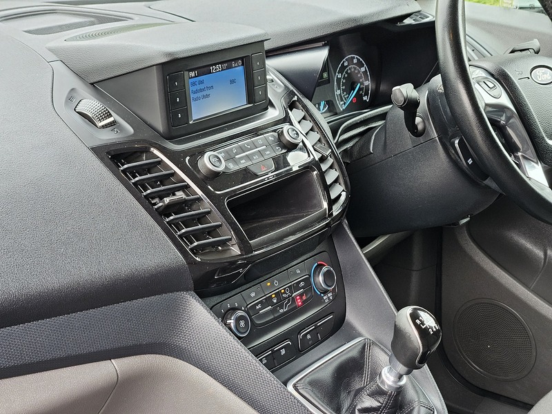 Ford Transit Connect 200 EcoBlue Limited - U1708