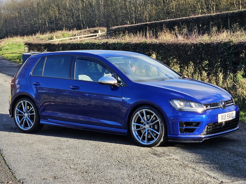 Volkswagen Golf TSI BlueMotion Tech R - U1710