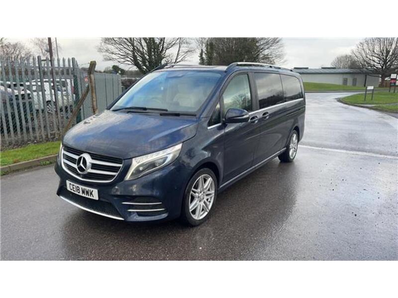 Mercedes-Benz V Class V220d AMG Line - U1716