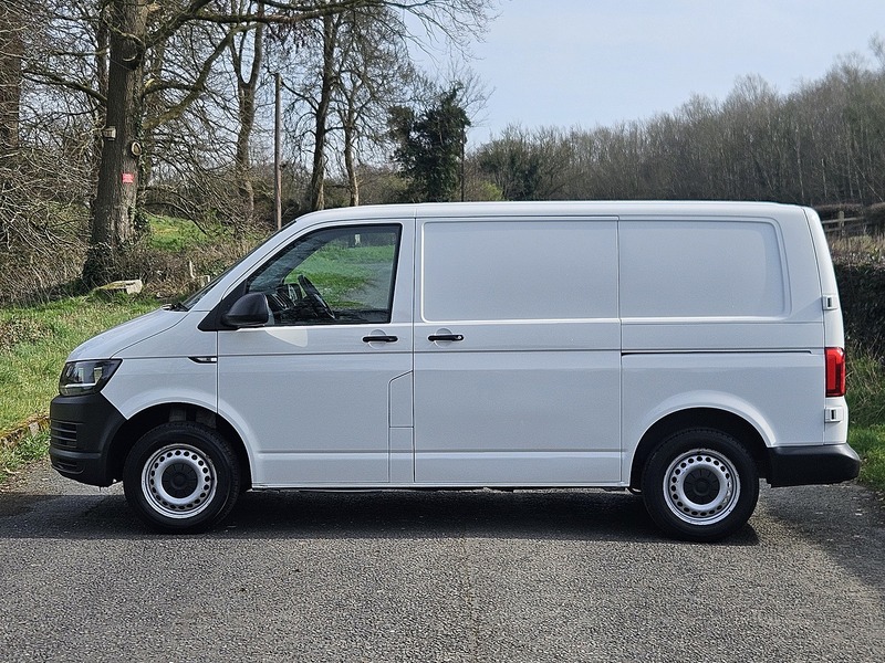 Volkswagen Transporter 2.0 TDI T28 Startline Panel Van 5dr Diesel Manual FWD SWB Euro 6 (s/s) (102 ps) - U1717
