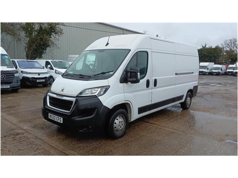 Peugeot Boxer BlueHDi 335 S - U1718