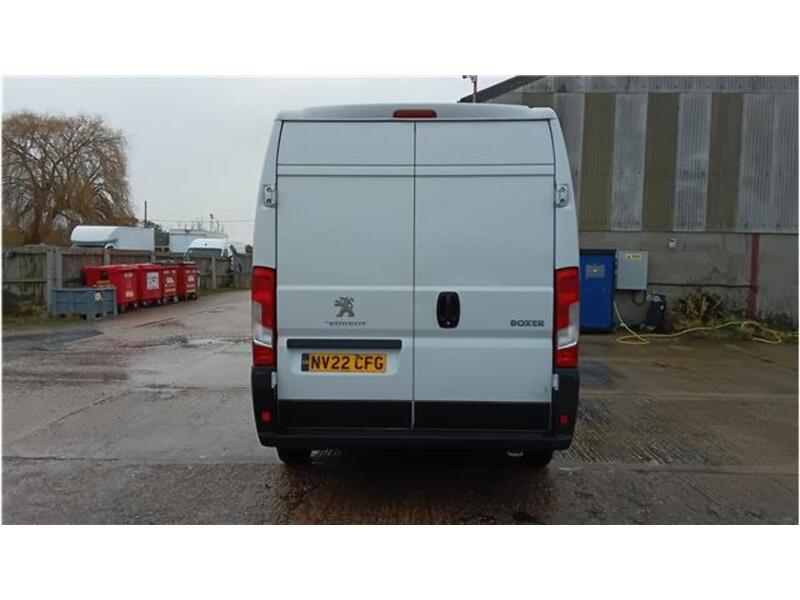 Peugeot Boxer BlueHDi 335 S - U1718