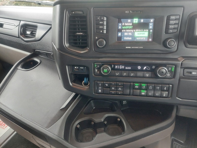 Scania R Series R450 A 6X2 - U1719