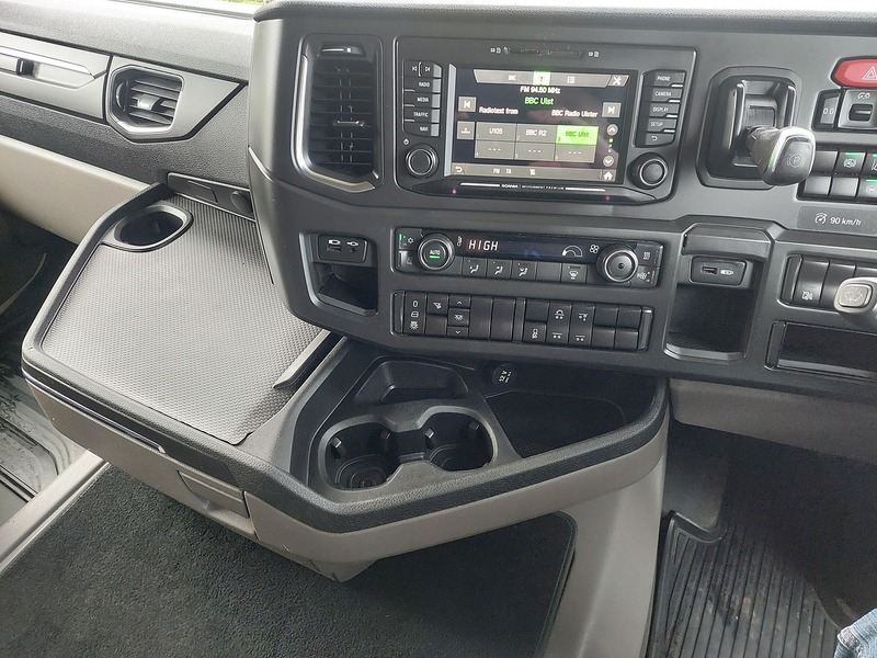 Scania R Series R450 A 6X2 - U1729