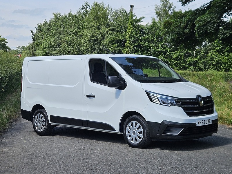 Renault Trafic 2.0 dCi Blue SL28 Business+ Panel Van 5dr Diesel Manual L1 H1 Euro 6 (s/s) (130 ps) - U1732