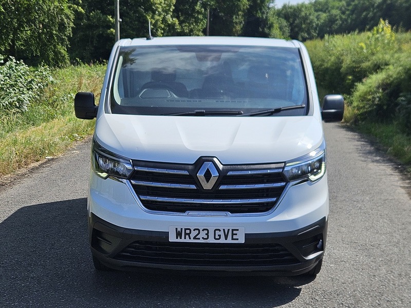 Renault Trafic 2.0 dCi Blue SL28 Business+ Panel Van 5dr Diesel Manual L1 H1 Euro 6 (s/s) (130 ps) - U1732