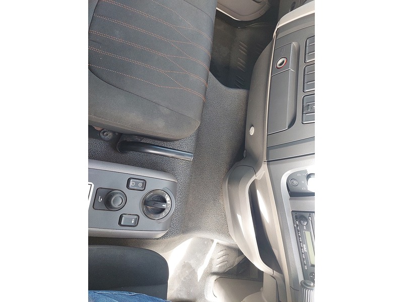 DAF 220 LF 220 2DR AUTO 0 - U1743