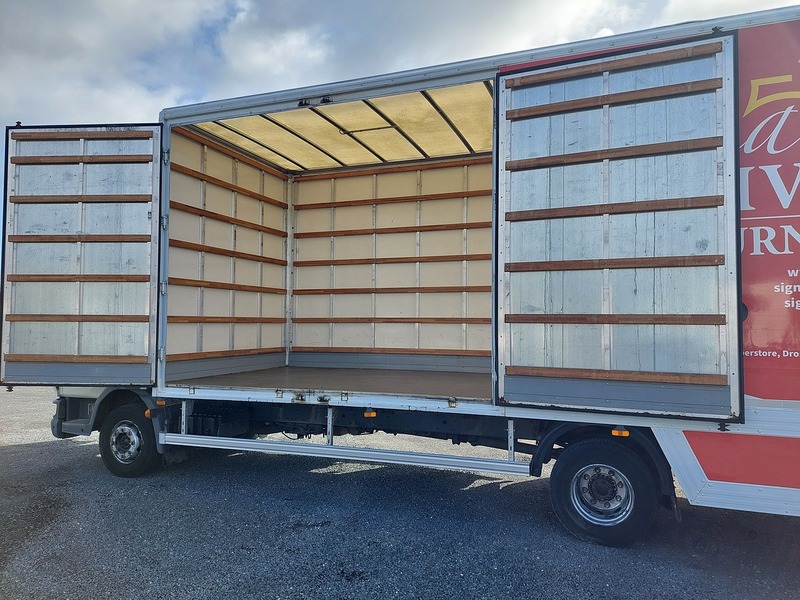 DAF 220 LF 220 2DR AUTO 0 - U1743