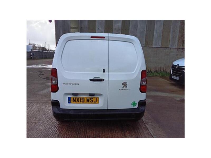 Peugeot Partner 1.6 BlueHDi 1000 Professional Standard Panel Van 5dr Diesel Manual SWB Euro 6 (s/s) (100 bhp) - U1758